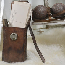 Load image into Gallery viewer, Old French Leather Camera Case